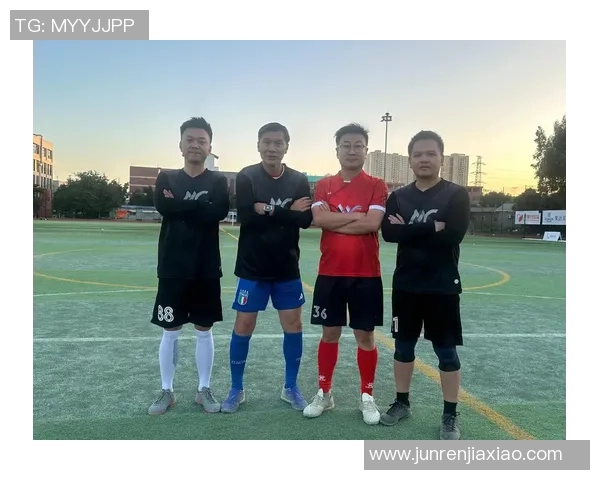 足球队长与蓝球队长的荣耀对决与团队精神的较量